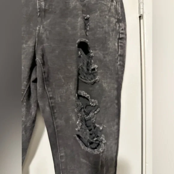 NWT Fashion Nova Lola Destructured Jeans black size 14 - Picture 3 of 10